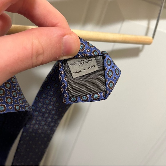 NWT Canali 100% Silk Blue Geometric Tie - Picture 4 of 4